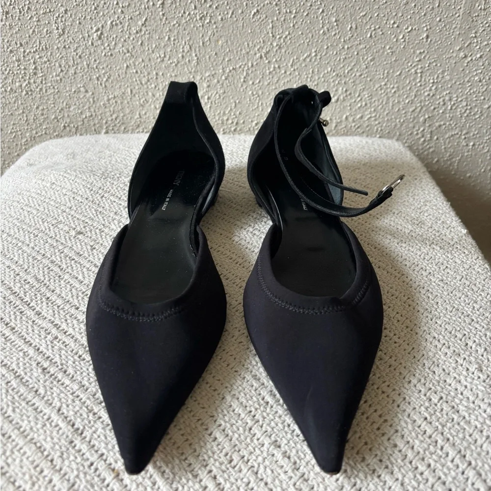DKNY Black Pointed Toe Heels - Picture 1 of 5